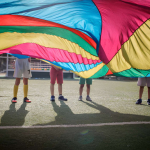 Piano Estate 2026, scuole aperte con sport, musica e laboratori digitali
